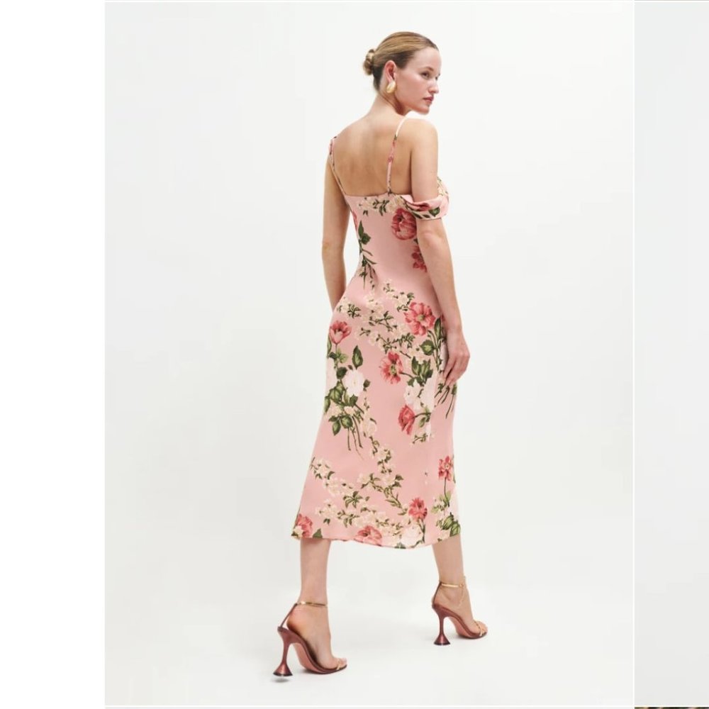 🌹SALE🌹Reformation Reya Dress in Rose Garden - Picture 3 of 16